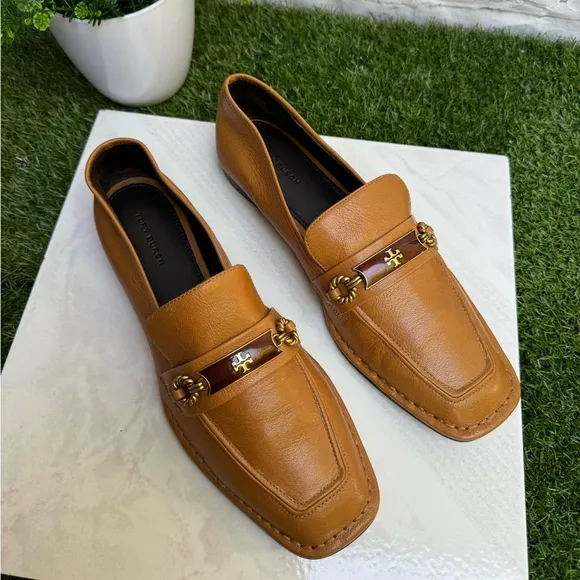 TORY BURCH  Perrine Loafer brown (tan) leather flats size 9 office formal shoes