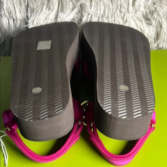 TORY BURCH platform sport sandal neoprene ns raspberry/selva/magenta. size9.