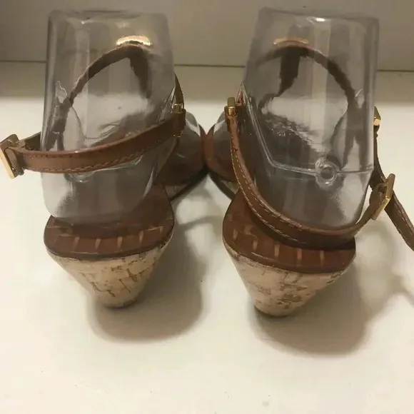 Tory Burch Sandals . Winter sale . Get it now