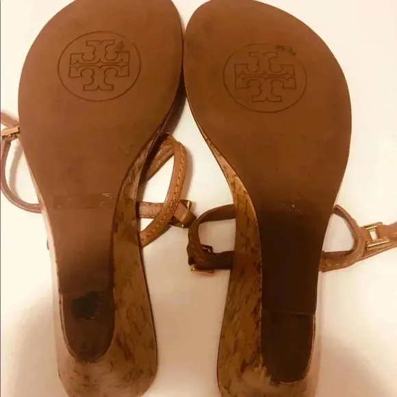Tory Burch Sandals . Winter sale . Get it now