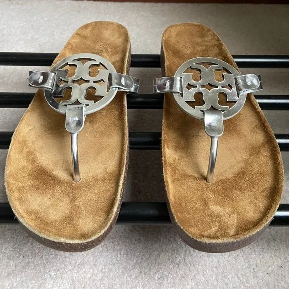 TORY BURCH Women Miller Cloud Goatskin Leather Logo Sandals - NEW NWOB