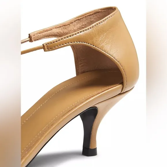 TOTEME the Knot Leather Sandals in caramel brown IT 38 US 8 Brand New!