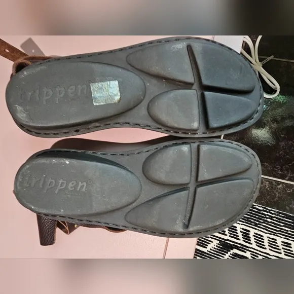 TRIPPEN Manolo Leather Wrap Sandal In Dark Brown. Size 37(US 6.5/7)