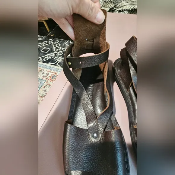 TRIPPEN Manolo Leather Wrap Sandal In Dark Brown. Size 37(US 6.5/7)