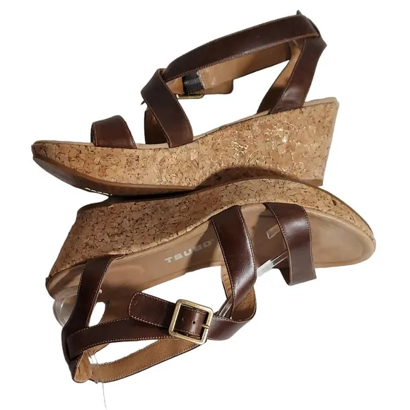 Tsubo Olivette BrownTan Leather Strappy Cork‎ Wedge Platforms