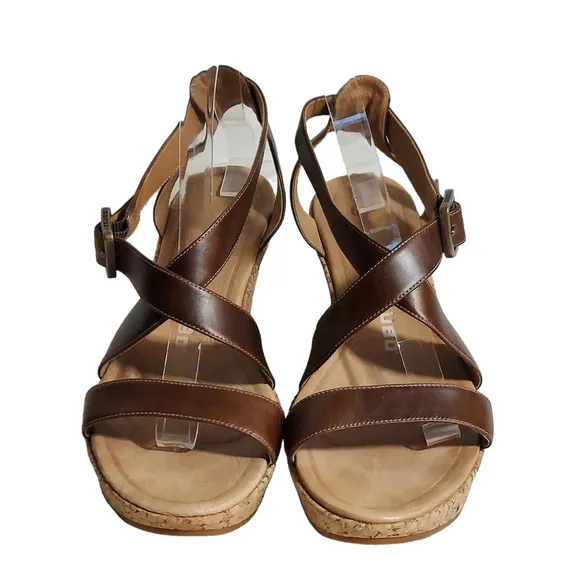 Tsubo Olivette BrownTan Leather Strappy Cork‎ Wedge Platforms