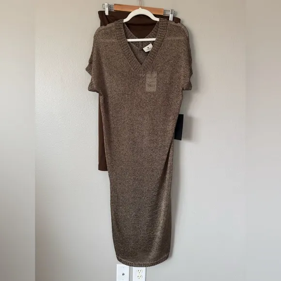 Tuckernuck Brown Metallic Knit Indie Midi Dress