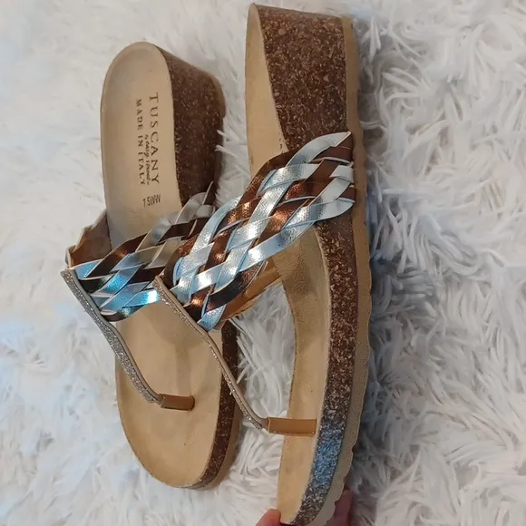 Tuscany By Easy Street Womens Gold &amp; Silver Slide Wedge Sandals Size 7.5 WW NEW
