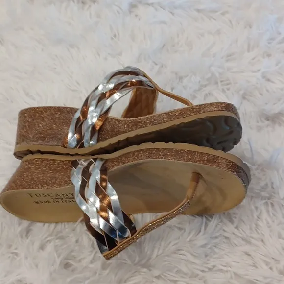 Tuscany By Easy Street Womens Gold &amp; Silver Slide Wedge Sandals Size 7.5 WW NEW