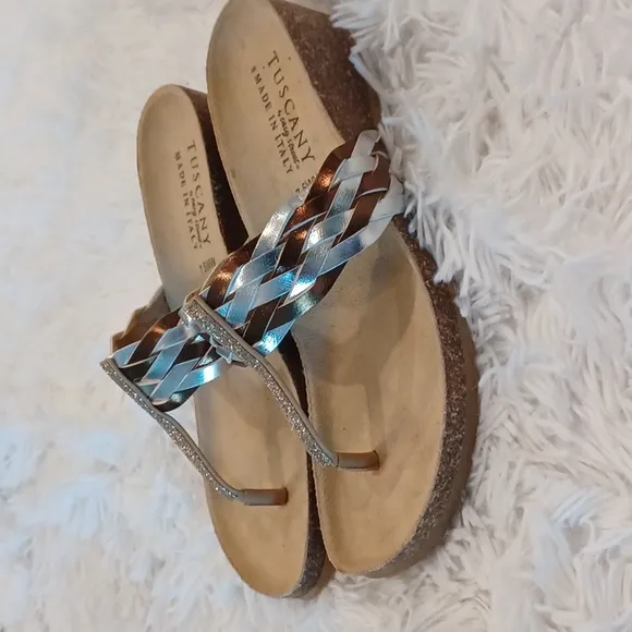 Tuscany By Easy Street Womens Gold &amp; Silver Slide Wedge Sandals Size 7.5 WW NEW