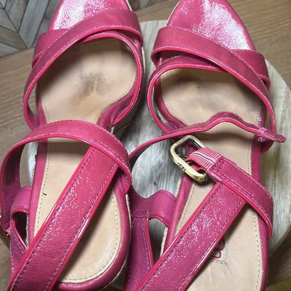 UGG Australia Jackilyn Pink Leather Sling Back Wedge Sandals Vacation Summer