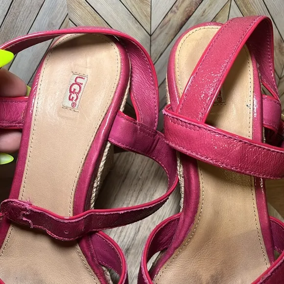 UGG Australia Jackilyn Pink Leather Sling Back Wedge Sandals Vacation Summer