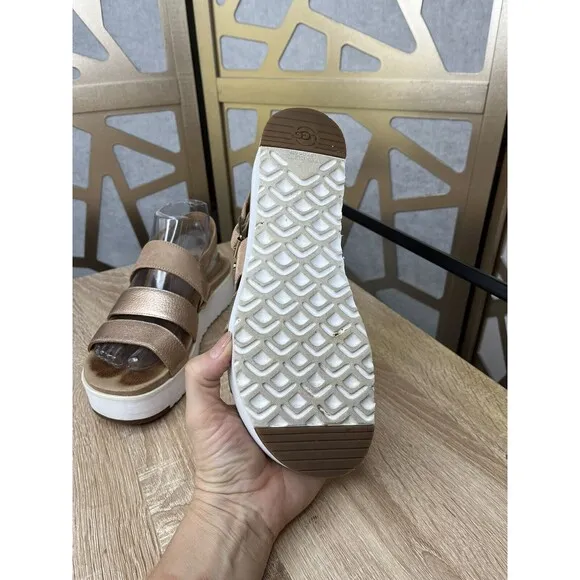 Ugg Braelynn Metallic Platform Straps Sandals Wm 7.5 Leather Rose Gold