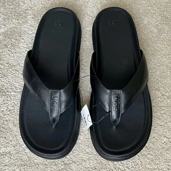 UGG Capitola Flip Flops Sandals-Black Leather-Men’s 12-Summer-Casual-Travel-NEW