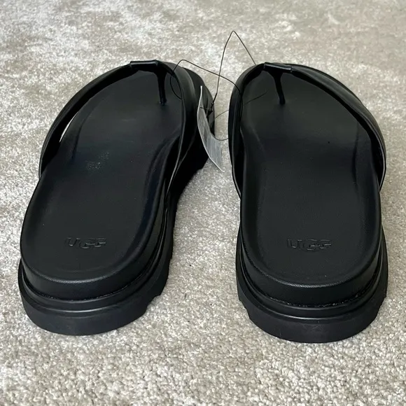 UGG Capitola Flip Flops Sandals-Black Leather-Men’s 12-Summer-Casual-Travel-NEW