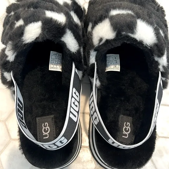 UGG Disco Marble Fluff Ya Stacked Platform Black &amp; White Slippers Sandals Size 8