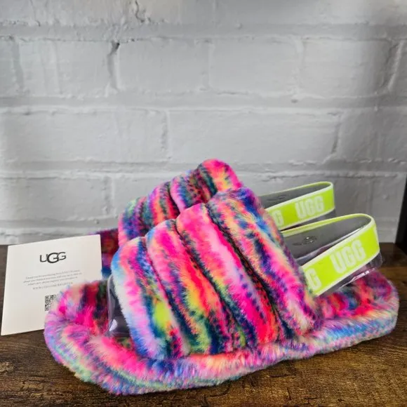UGG Fluff Yeah Pixelate Sandals Sz 6 kids girls 1129072K