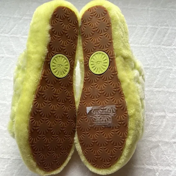 UGG Fluff Yeah Slide Poppy  Pollen Slipper