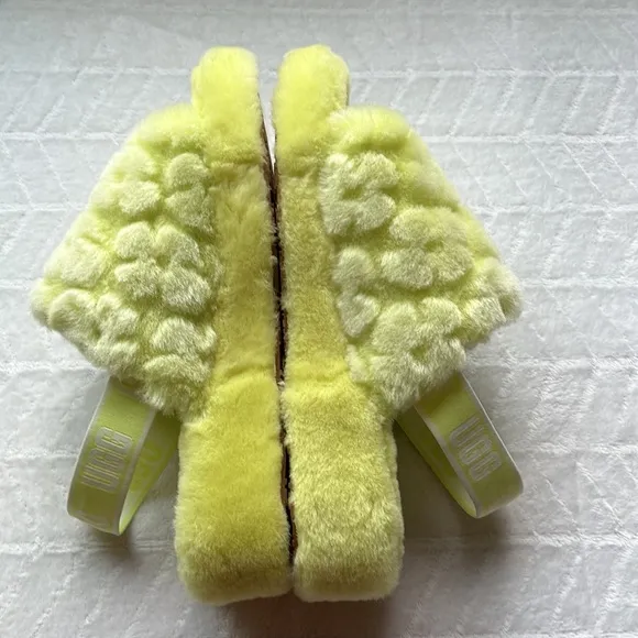 UGG Fluff Yeah Slide Poppy  Pollen Slipper