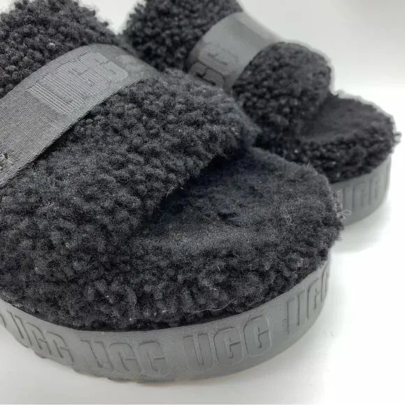 UGG Fluffita Platform Sheepskin Slipper Black Size 9/9.5 Lounge Travel Fuzzy
