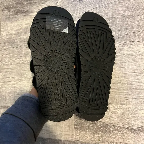 UGG Furry Black Sandals Platform Size 9