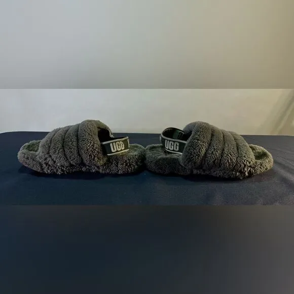 UGG - Fuzzy Sandals