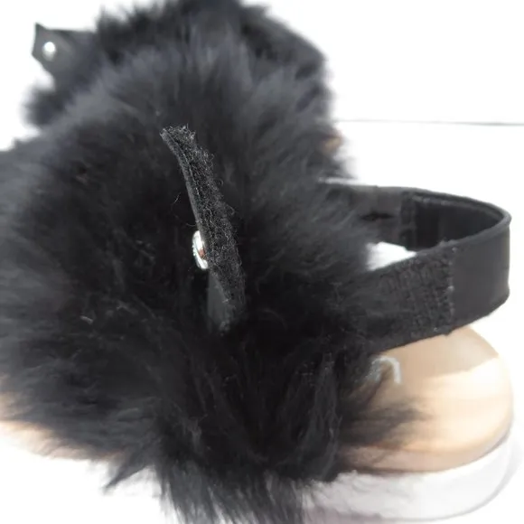 UGG Holly Sandal 12 NEW Kids Girls Holly Sandals