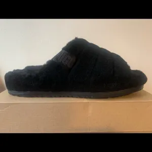 UGG Men Fluff You Black Slipper Sz 9, 10, 11 New Without Box # Slides Sandals.