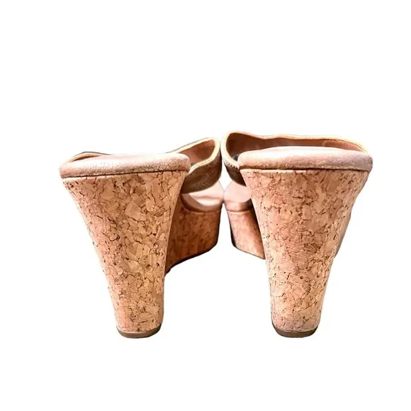 Ugg Natassia Wedge Sandals Size 6 Metallic Gold