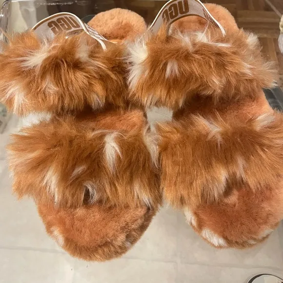 🧡UGG- Women’s Oh Yeah Spots in Natural Sandals, US:10, New