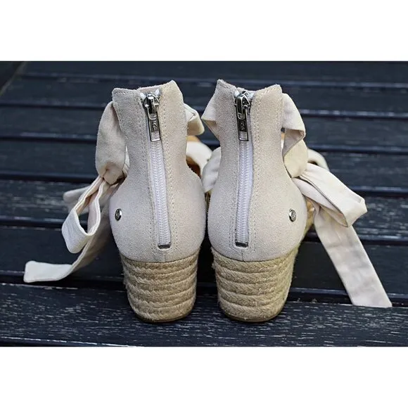 UGG Yarrow Espadrille Sandals in Natural Canvas - sz 11 - LIKE NEW