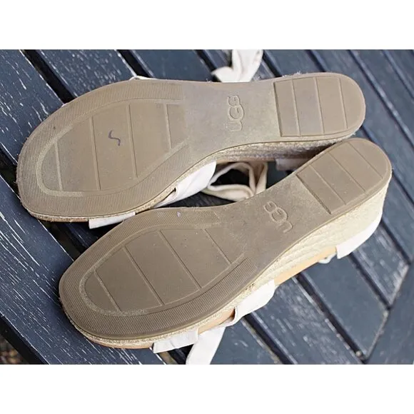 UGG Yarrow Espadrille Sandals in Natural Canvas - sz 11 - LIKE NEW