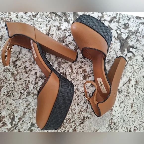 Valentino  Garavani Brown Leather Heel Platform Flats Sandals Size 39.5