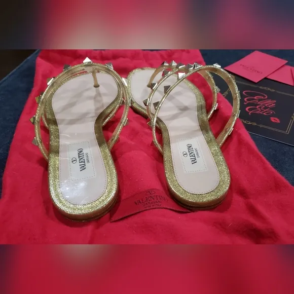Valentino Garavani Rockstud Jelly Sandals Gold size 36
