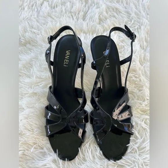 Vaneli black patent leather “Modesta” sandal kitten heels size 10.5