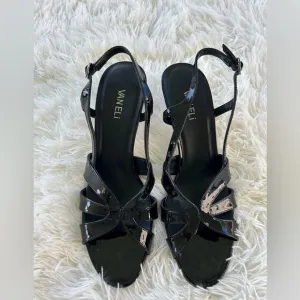 Vaneli black patent leather “Modesta” sandal kitten heels size 10.5