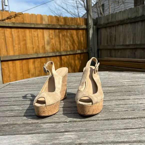 Veronica Beard Dali Suede Peep-Toe Wedge Sandals in Sand Size 8.5