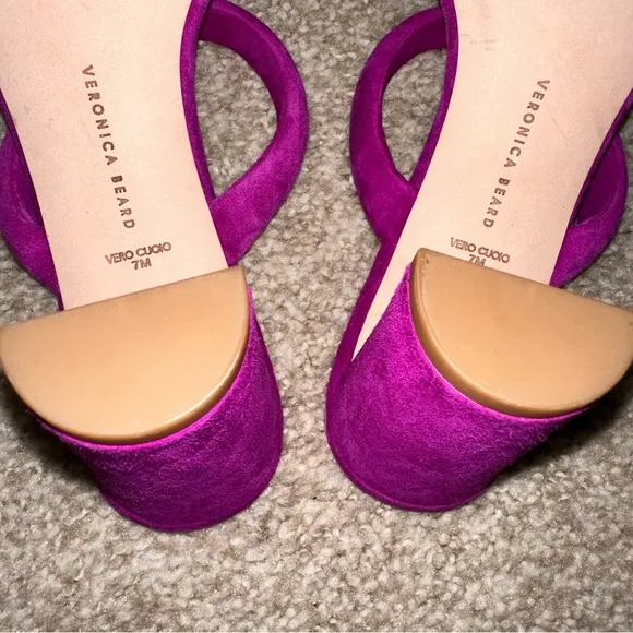 VERONICA BEARD Suede Sandals