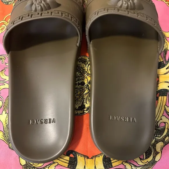 Versace Palazzo Medusa Slide Sandal, Size: 42 (Men’s 9)