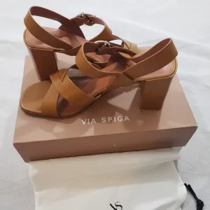Via Spiga women's brown sandals