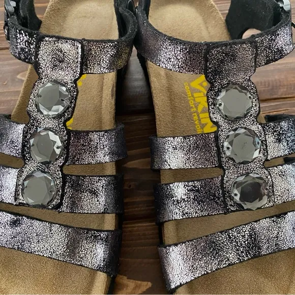 Viking NEW “Birkenstock Style” Black &amp; Silver Metallic Leather Strap Sandal 8.5