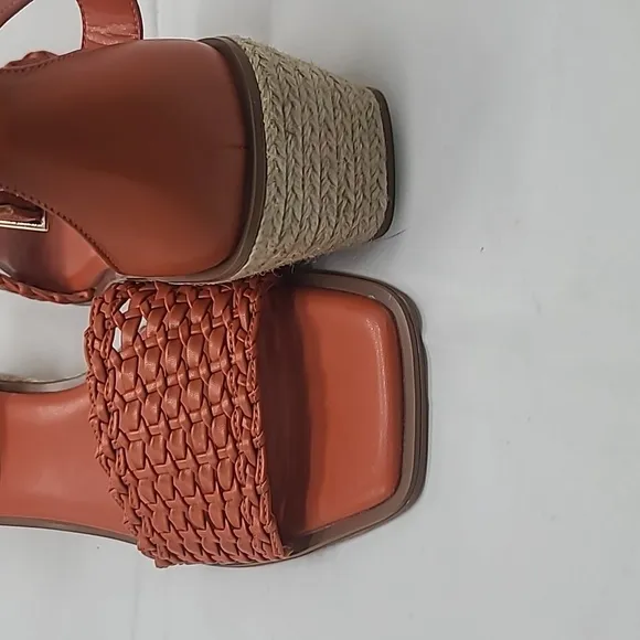 Vince Camuto Adjustable Espadrille Wedge Sandals Bretandi Apricot (orange) sz.10