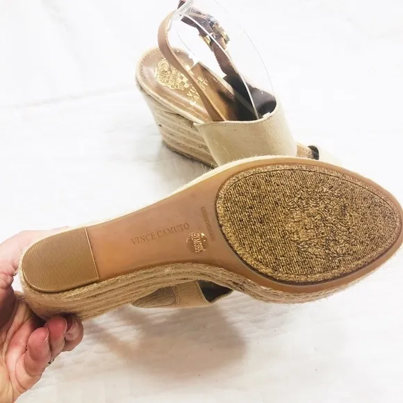 Vince Camuto beige 4” wedge sandals sz9.5 New
