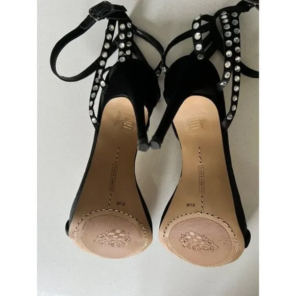 Vince Camuto  Daphery Black suede heels size 9.5
