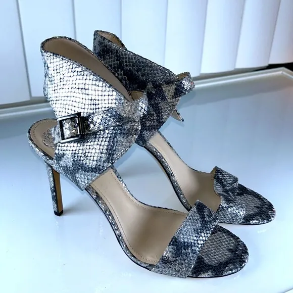 Vince Camuto Designer “Tarma” Silver Snake Skin Buckle Dress Sandals Goth Boho