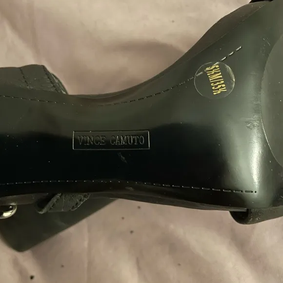 Vince Camuto Freya black leather ankle cuffs chain open toe stiletto, size 5.5