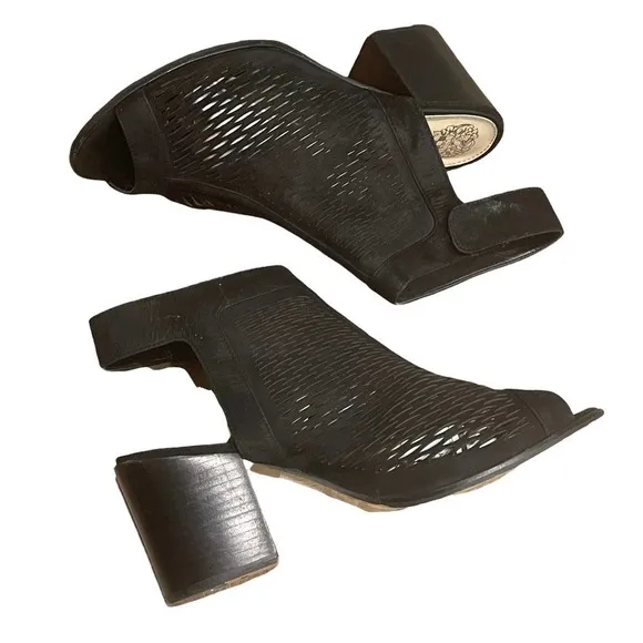 Vince Camuto Women's Black Leather Perforated Heeled Sandals Kanito Size 9.5M