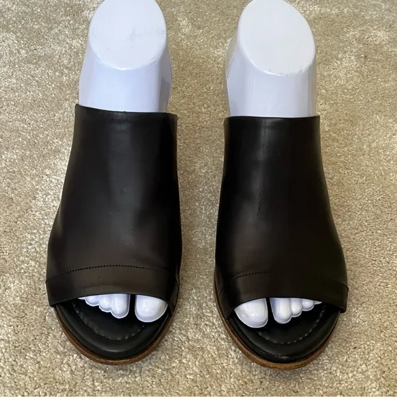Vince Leather Peep Toe Wedge Sandals Mules-Black-Womens 8.5-Designer-Classic-EUC