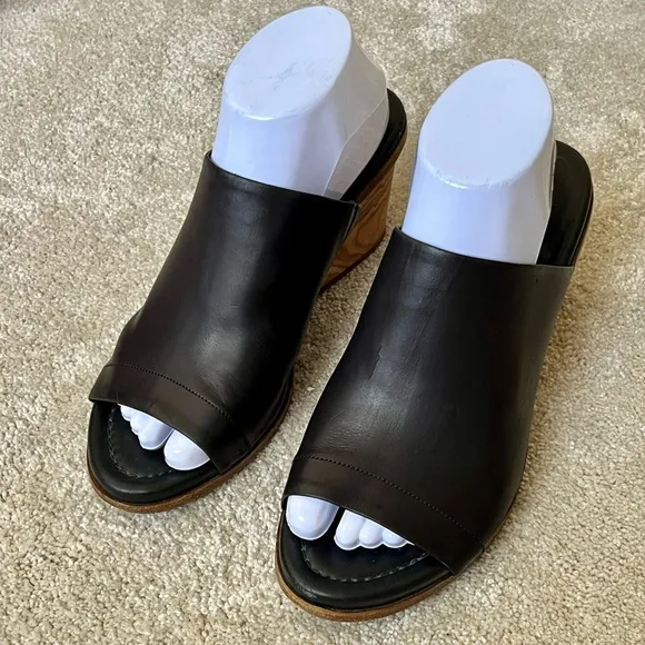 Vince Leather Peep Toe Wedge Sandals Mules-Black-Womens 8.5-Designer-Classic-EUC