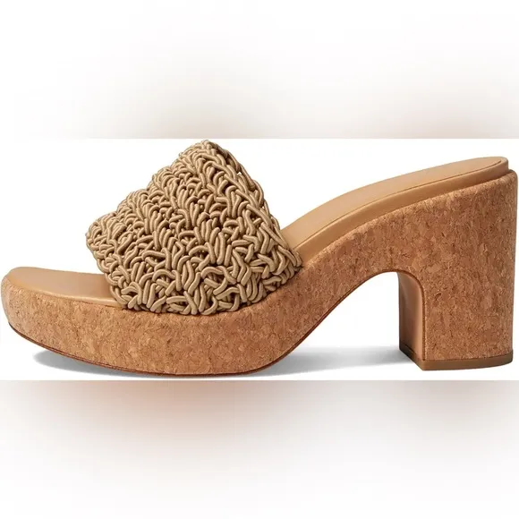 Vince NIB Nicki Croche Cork Sandals in Sand